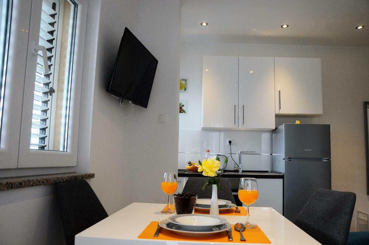 Apartment Aria With Private Parking Split Exteriör bild